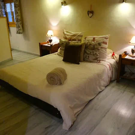 בקתה Ancetre מורזין