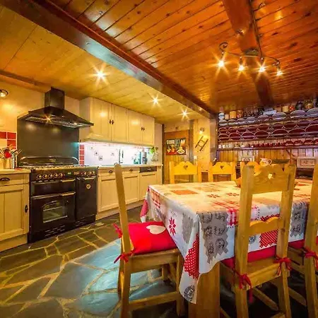 Ancetre Chalet *